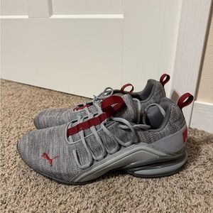 Puma Men's Gray and Burgundy Sneakers